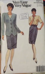 7977 VOGUE SO EASY UNLINED JACKET, SHORT SLEEVE TOP, SKIRT PATTERN 12-16